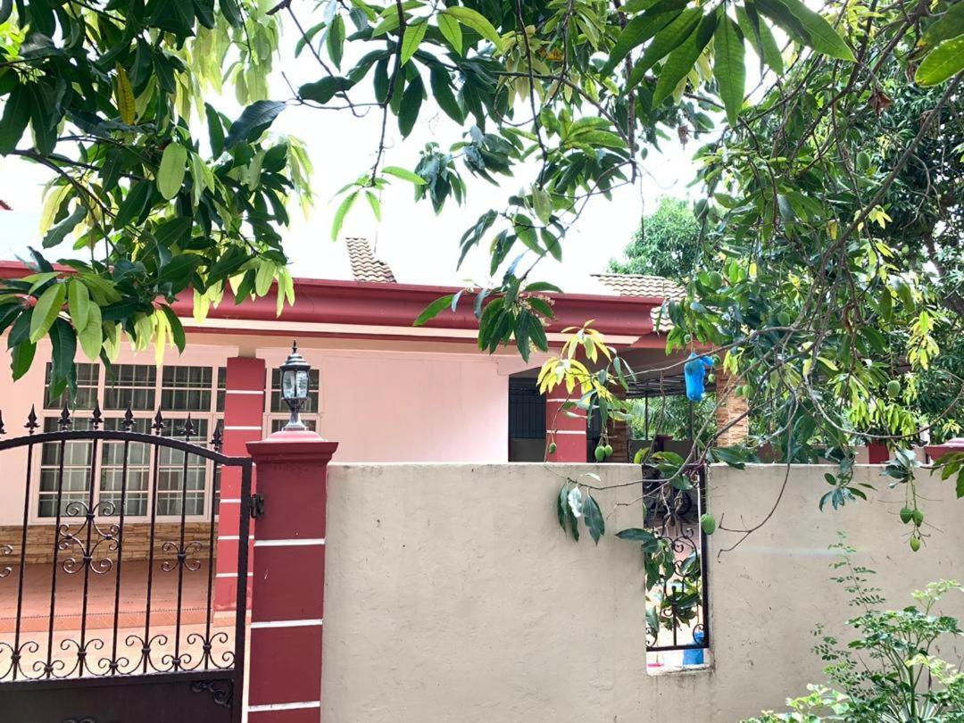 Villa Ctzee Malacca Exterior foto